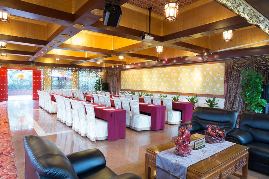 Wa King Town Hotel Canton Esterno foto