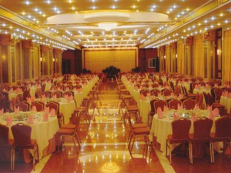 Wa King Town Hotel Canton Esterno foto