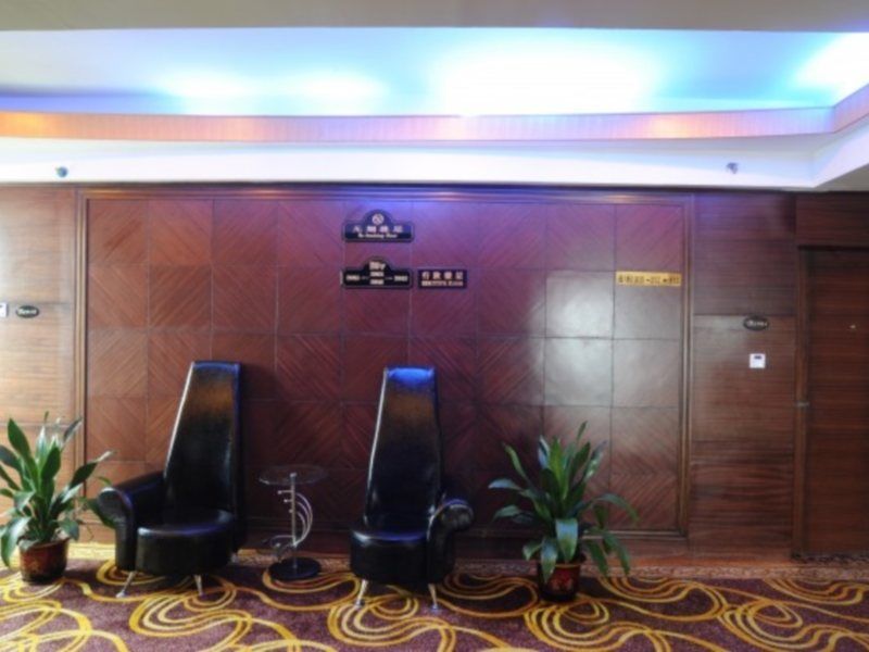 Wa King Town Hotel Canton Esterno foto