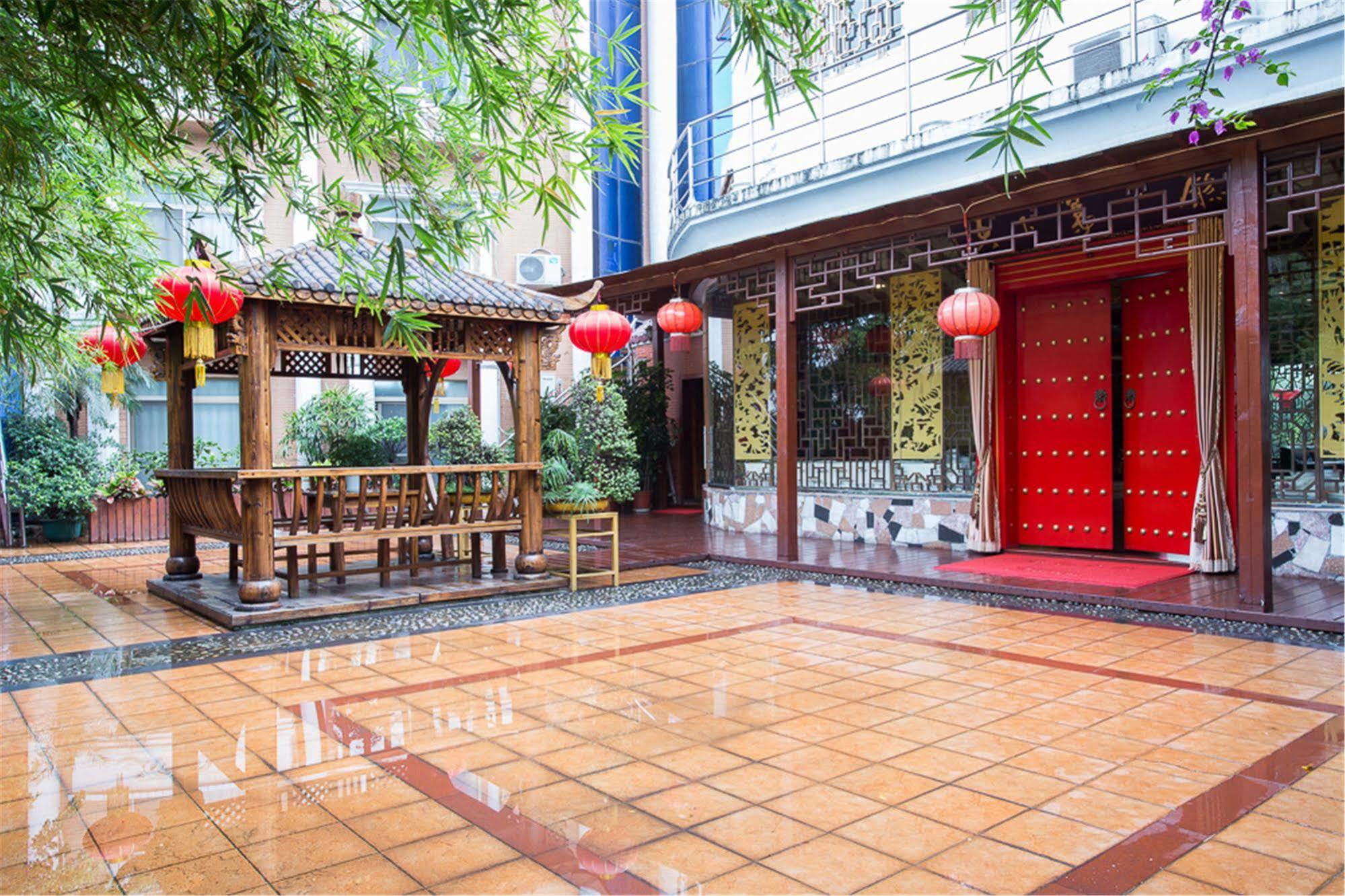 Wa King Town Hotel Canton Esterno foto