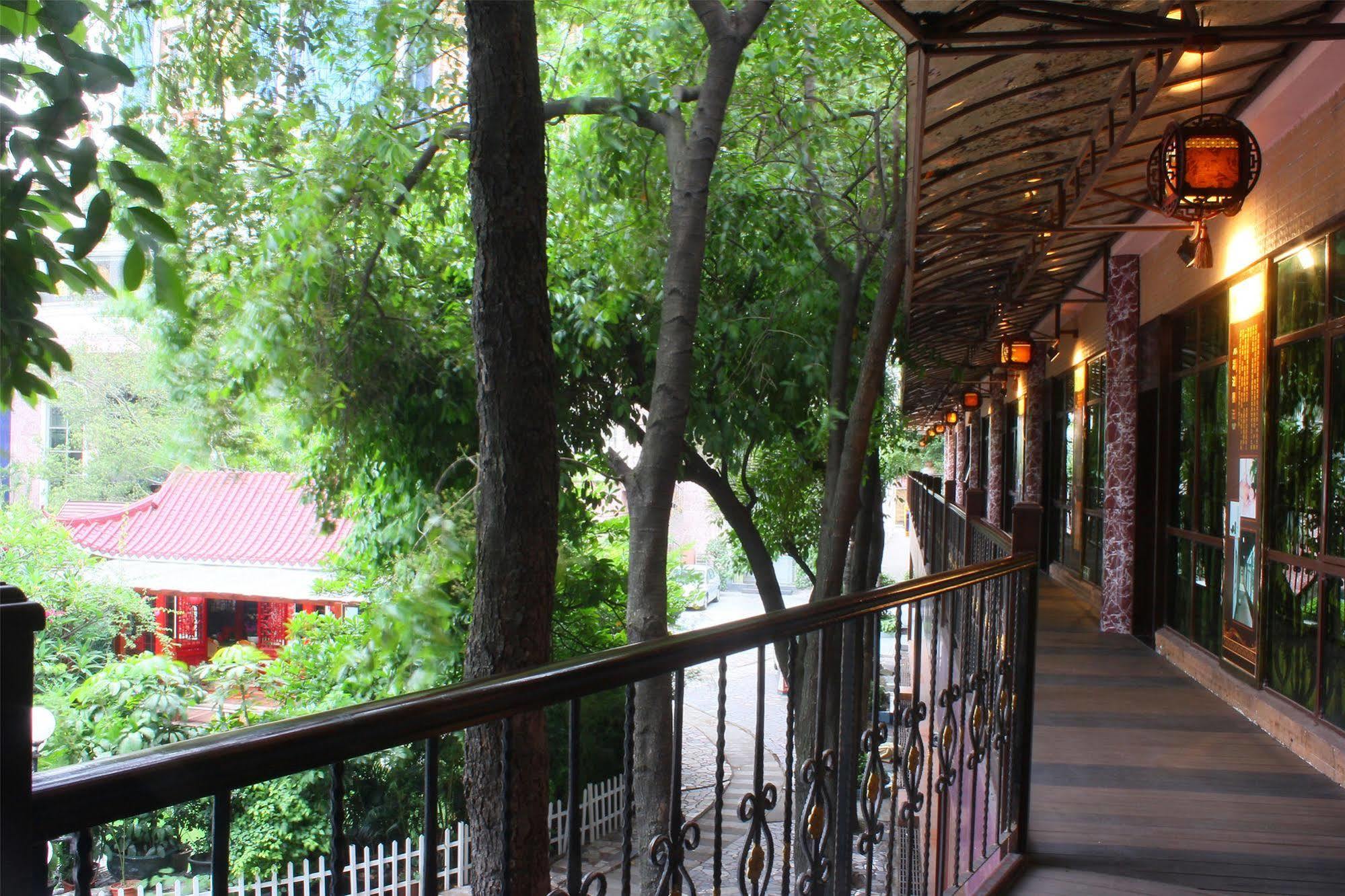 Wa King Town Hotel Canton Esterno foto
