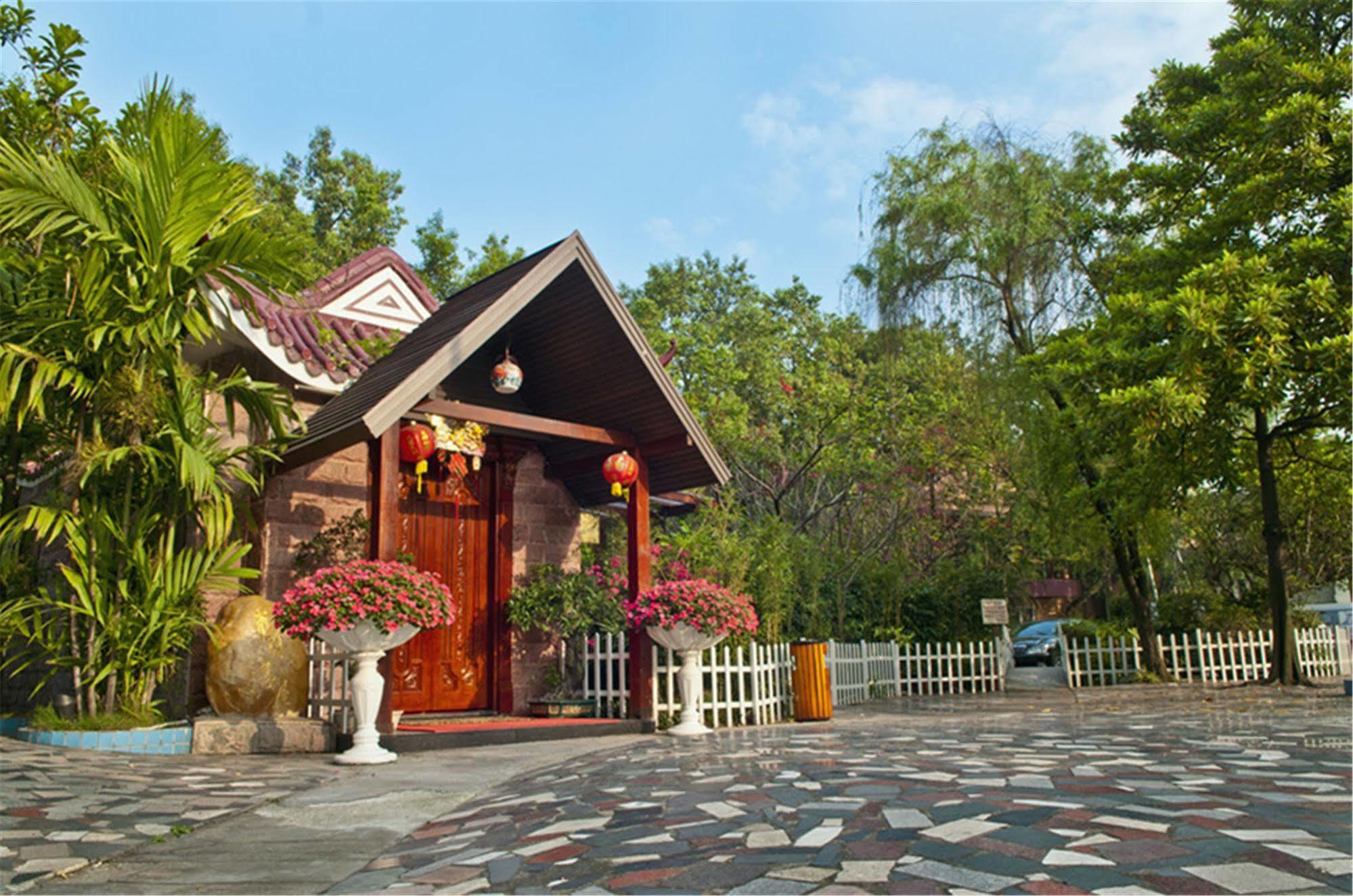 Wa King Town Hotel Canton Esterno foto